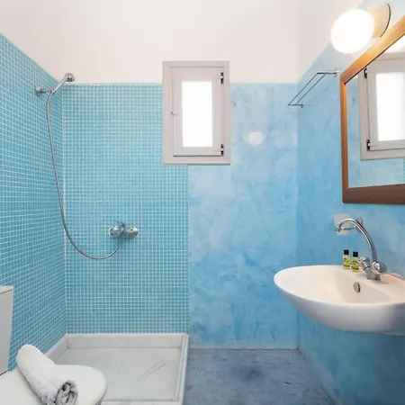 Kapeli Suites Andriana Willa Emporio (Santorini)